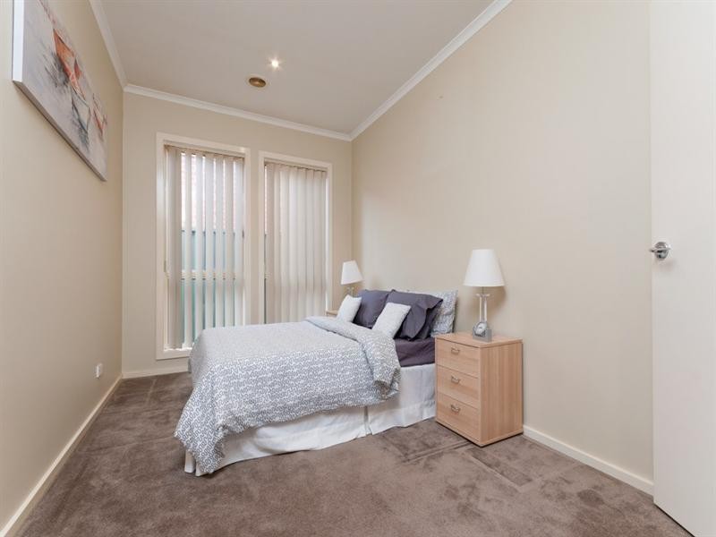 4 Studley Park Way, Craigieburn VIC 3064