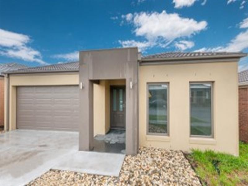 28 Watergum Avenue, Craigieburn VIC 3064