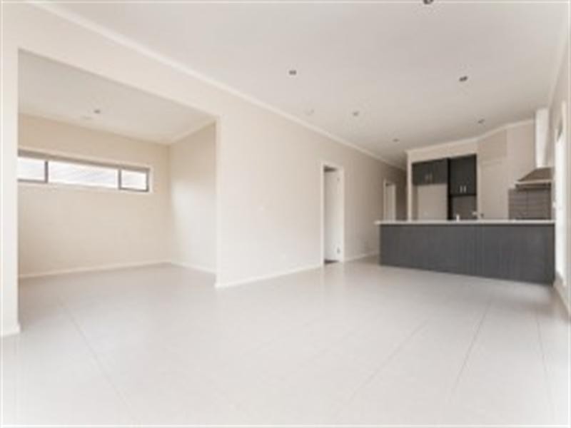 28 Watergum Avenue, Craigieburn VIC 3064