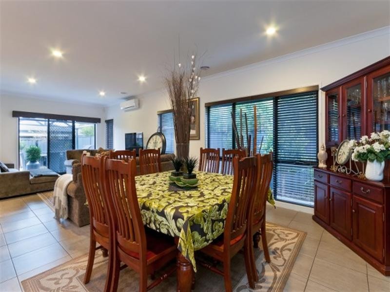 11 Black Range Avenue, Craigieburn VIC 3064