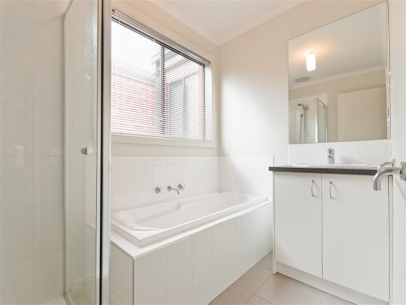 26 Kernan Court, Craigieburn VIC 3064