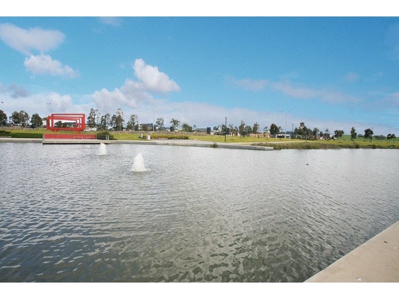 31 Mallard Circuit, Craigieburn VIC 3064