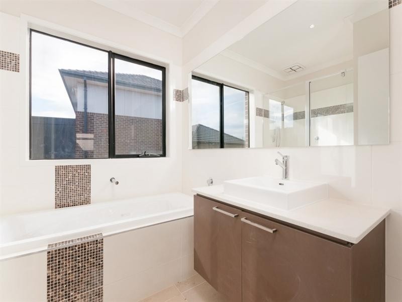 Lot 7608 Bridgehaven Drive, Craigieburn VIC 3064