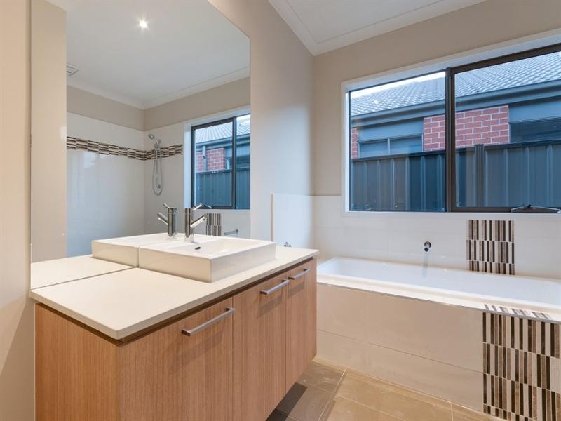 Craigieburn VIC 3064