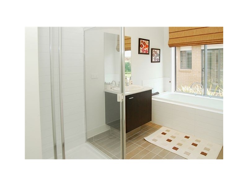 15 Grosvenor Square, Craigieburn VIC 3064