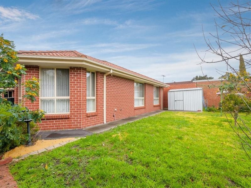 23 Field Street, Craigieburn VIC 3064