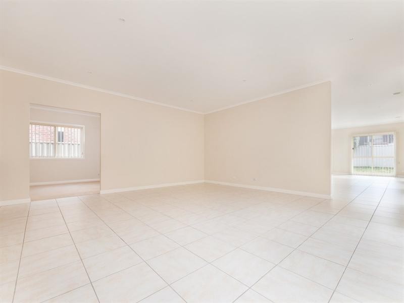 5 St. Cloud Green, Craigieburn VIC 3064