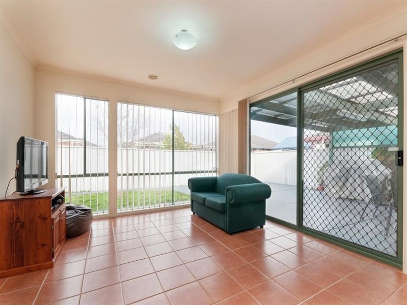 26 Maple Place, Craigieburn VIC 3064