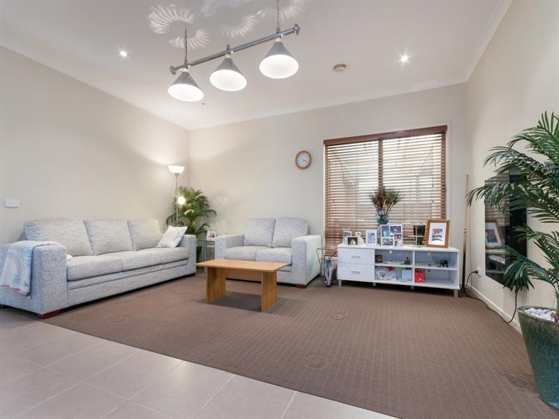 7 Rosleigh Drive, Craigieburn VIC 3064