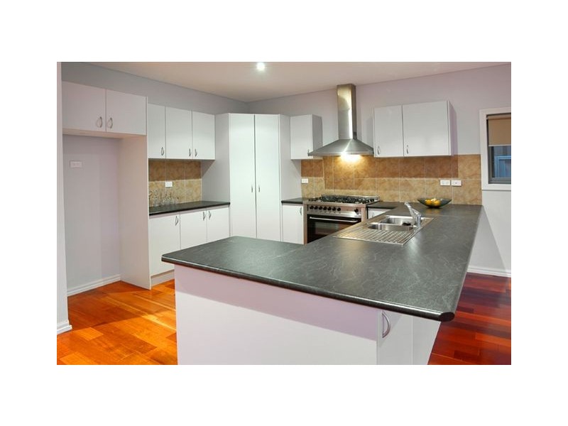 108 Malcolm Creek Parade, Craigieburn VIC 3064