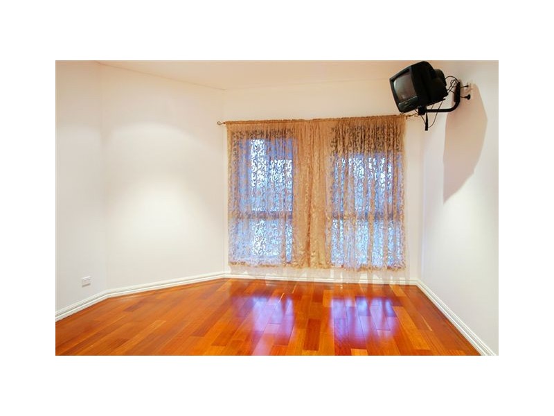 108 Malcolm Creek Parade, Craigieburn VIC 3064