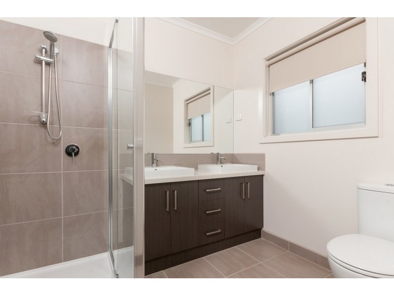21 Gardner Terrace, Craigieburn VIC 3064