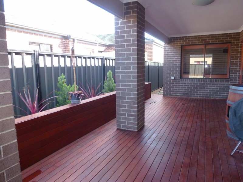 23 Brickwood Circuit, Craigieburn VIC 3064