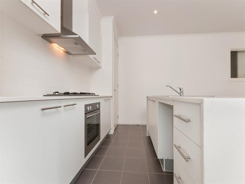 43 Kinglake Crescent, Craigieburn VIC 3064