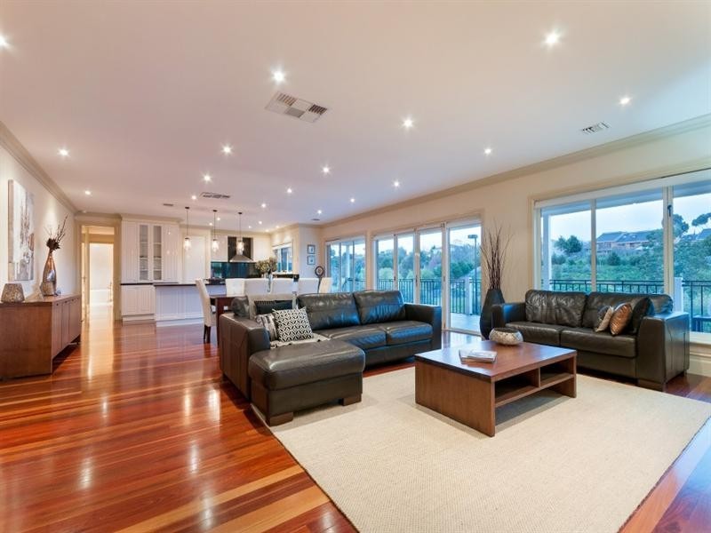 14 Palamino Valley Court, Greenvale VIC 3059