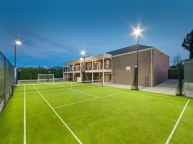 14 Palamino Valley Court, Greenvale VIC 3059