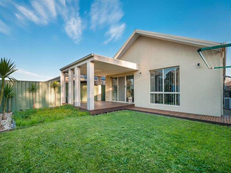 30 Fawkner Lane, Craigieburn VIC 3064