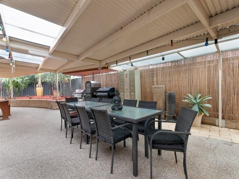 3 Naracoorte Avenue, Craigieburn VIC 3064