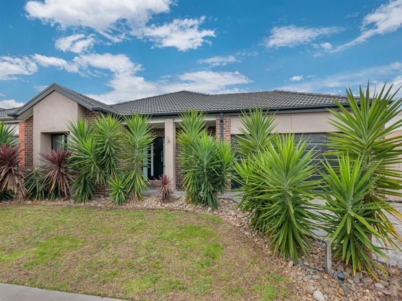190 Central Park Avenue, Craigieburn VIC 3064