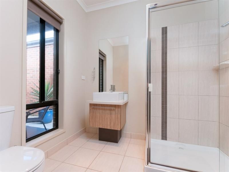 190 Central Park Avenue, Craigieburn VIC 3064