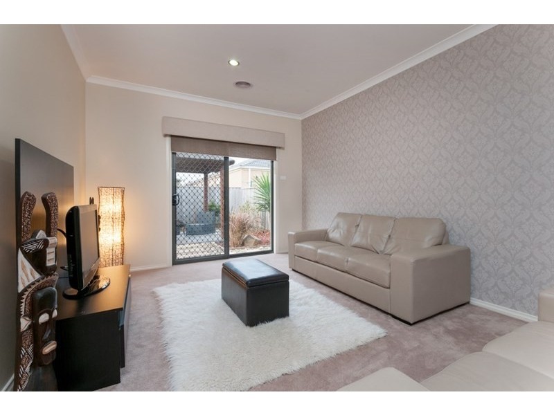 194 Central Park Avenue, Craigieburn VIC 3064