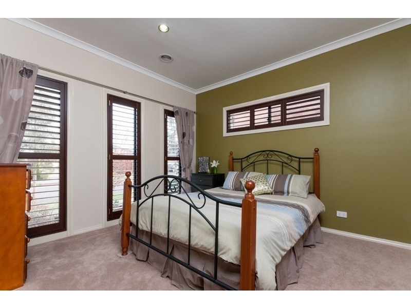 194 Central Park Avenue, Craigieburn VIC 3064