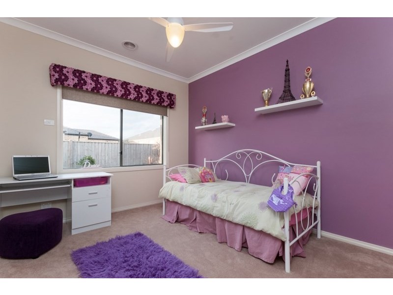 194 Central Park Avenue, Craigieburn VIC 3064
