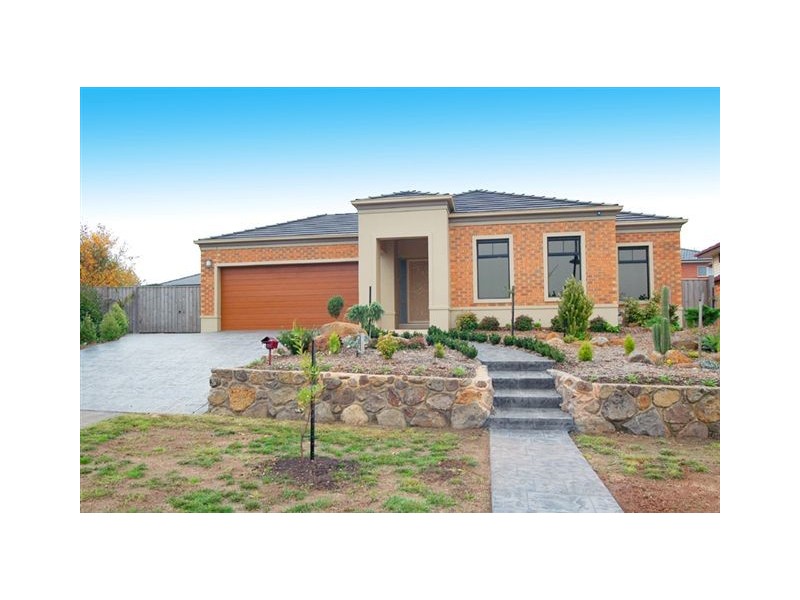 3 Whitby Place, Craigieburn VIC 3064