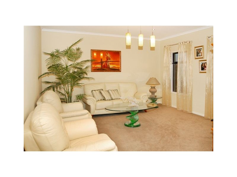 3 Whitby Place, Craigieburn VIC 3064