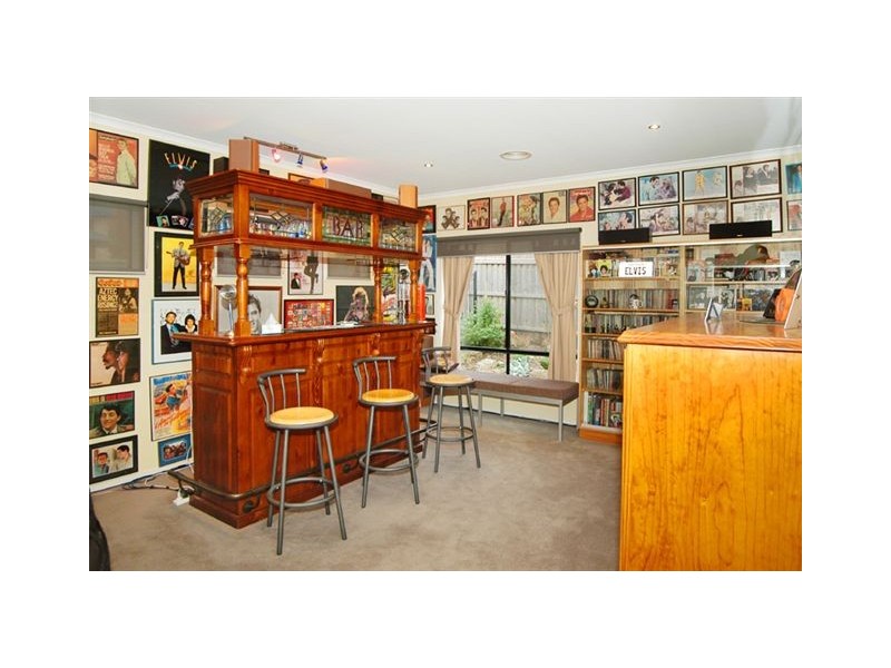 3 Whitby Place, Craigieburn VIC 3064