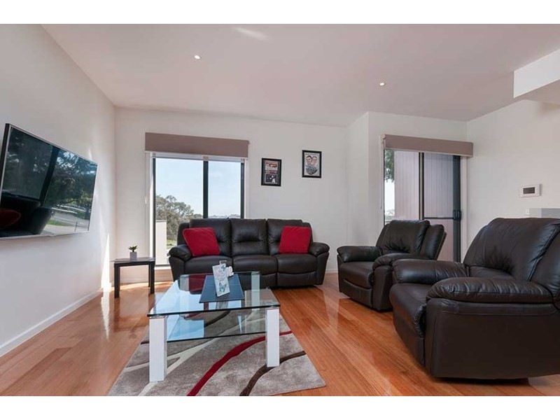 3/354 Grand Boulevard, Craigieburn VIC 3064