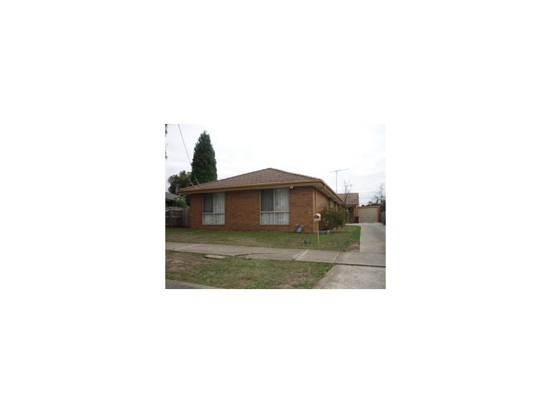 33A Amesbury Avenue, Craigieburn VIC 3064