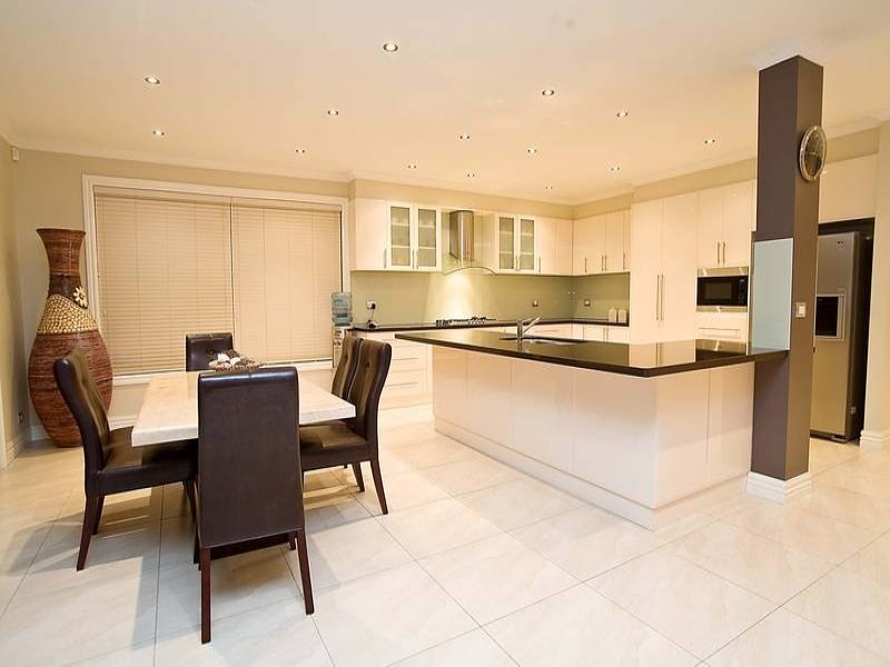 77 Kirkham Drive, Greenvale VIC 3059