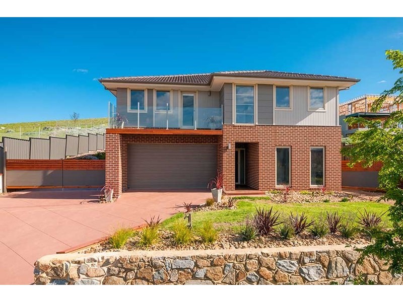 18 Silvan Terrace, Greenvale VIC 3059
