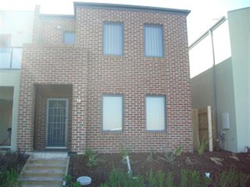 70 Hamilton Hume Parade, Craigieburn VIC 3064