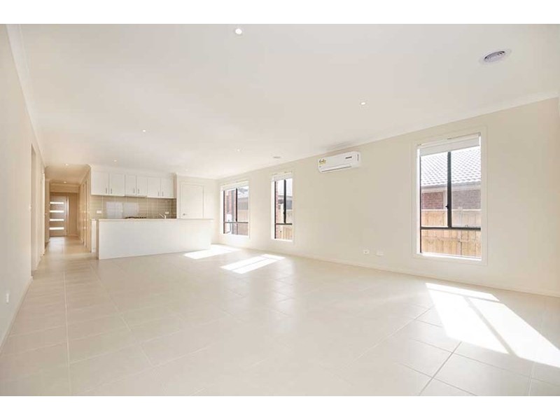 15 Telopea Avenue, Wallan VIC 3756