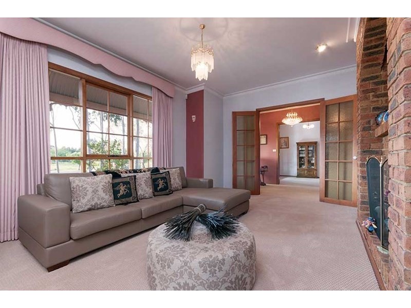 1 Greenock Court, Greenvale VIC 3059