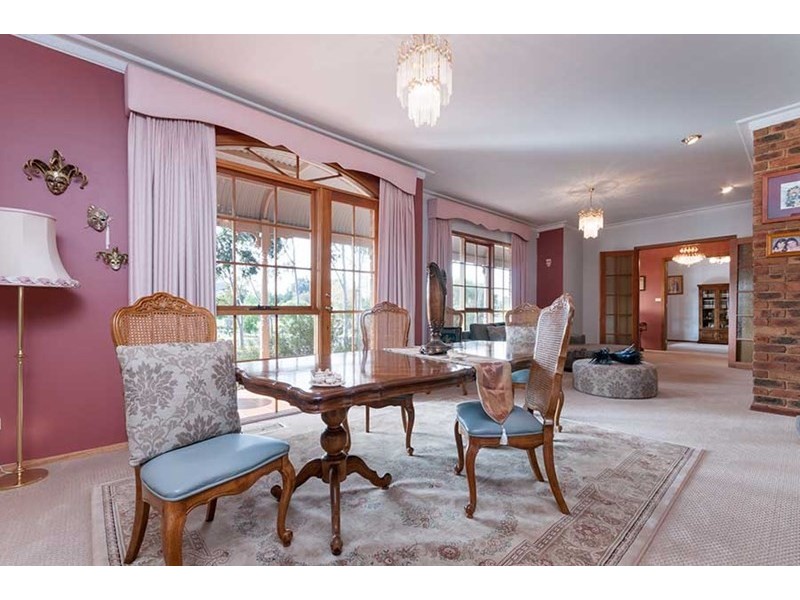 1 Greenock Court, Greenvale VIC 3059