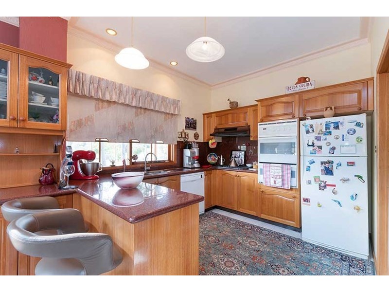 1 Greenock Court, Greenvale VIC 3059