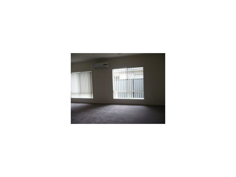 26 Grove Road, Craigieburn VIC 3064