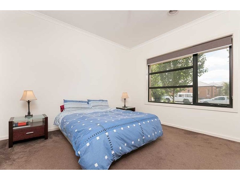 9 Ardsley Circuit, Craigieburn VIC 3064