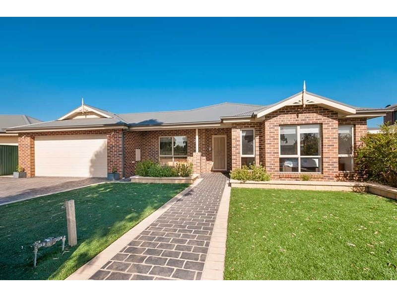 25 Beckett Way, Craigieburn VIC 3064