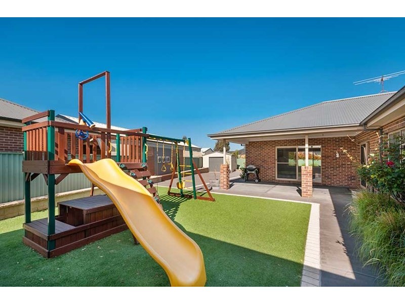 25 Beckett Way, Craigieburn VIC 3064