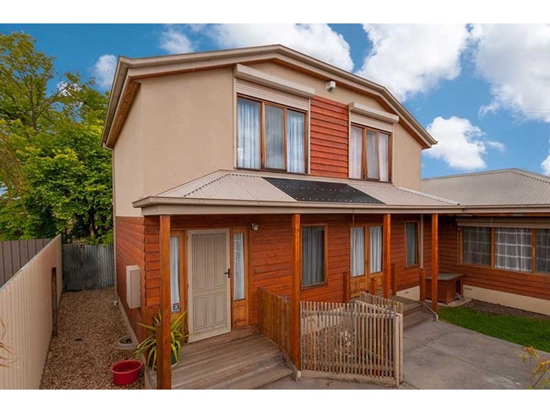 21B Robinson Street, Jacana VIC 3047