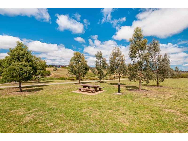 69 Balyang Way, Craigieburn VIC 3064