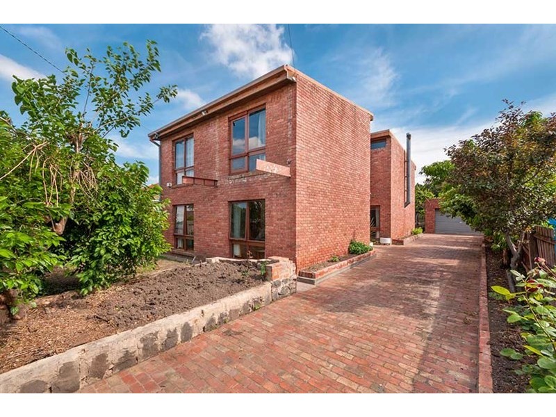 4 Travers Street, Thomastown VIC 3074
