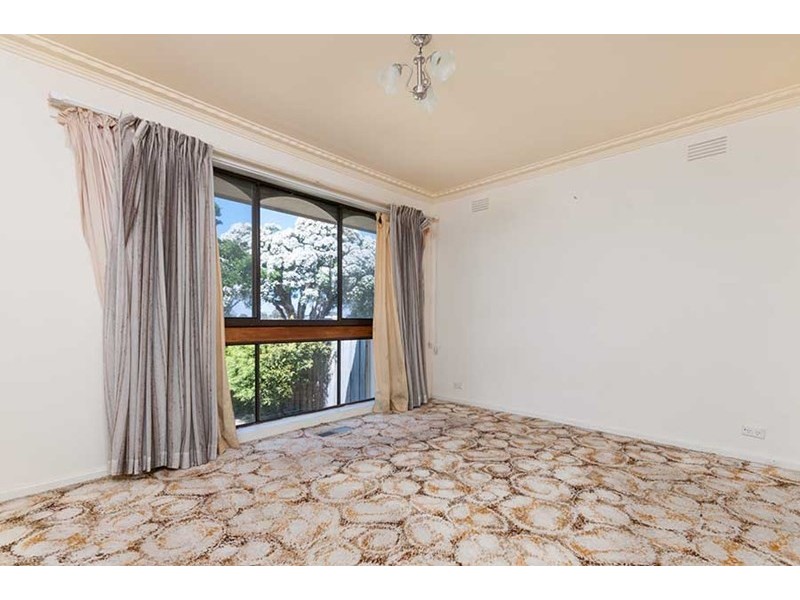 28 Dianne Avenue, Craigieburn VIC 3064