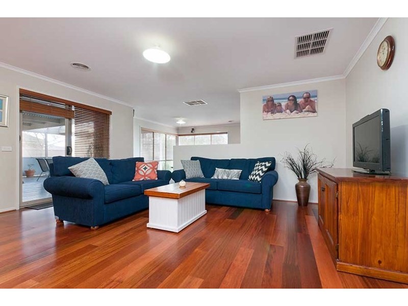 101 Hamilton Hume Parade, Craigieburn VIC 3064