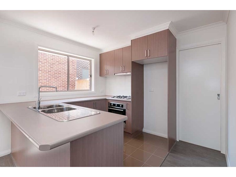 186 Grand Boulevard, Craigieburn VIC 3064