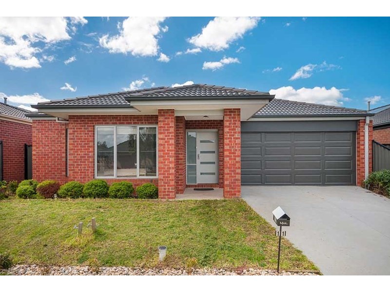 11 Eminence Way, Craigieburn VIC 3064
